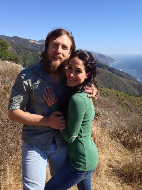 Daniel-Bryan-Brie-Bella