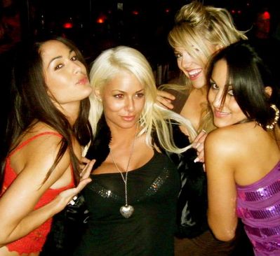 The-Bella-Twins
