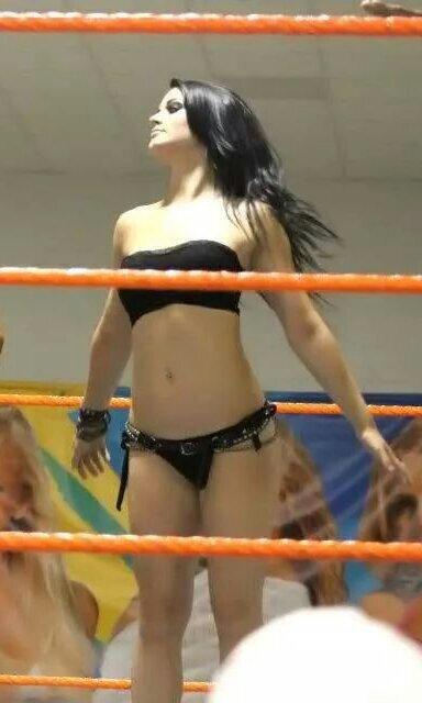 Rare WWE Diva Paige Photos You Need To See - PWPIX.net