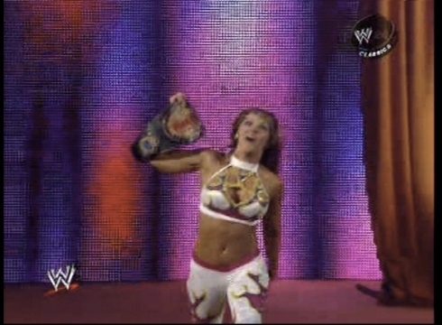 Mickie-James-WWE