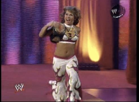 Mickie-James-WWE