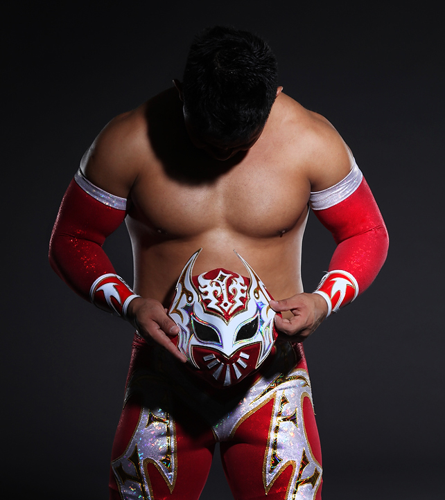 SIN CARA PHOTO ...