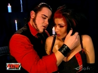 Ariel-ECW