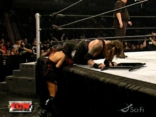 Ariel-ECW