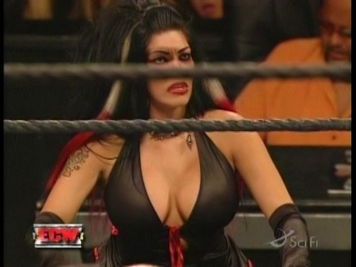 Ariel-ECW