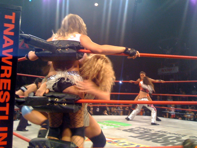 Velvet-Sky-TNA