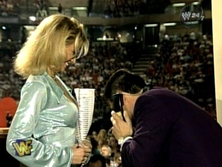 Sunny-Wrestling