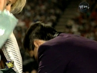 Sunny-Wrestling