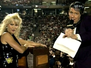 Sunny-Wrestling
