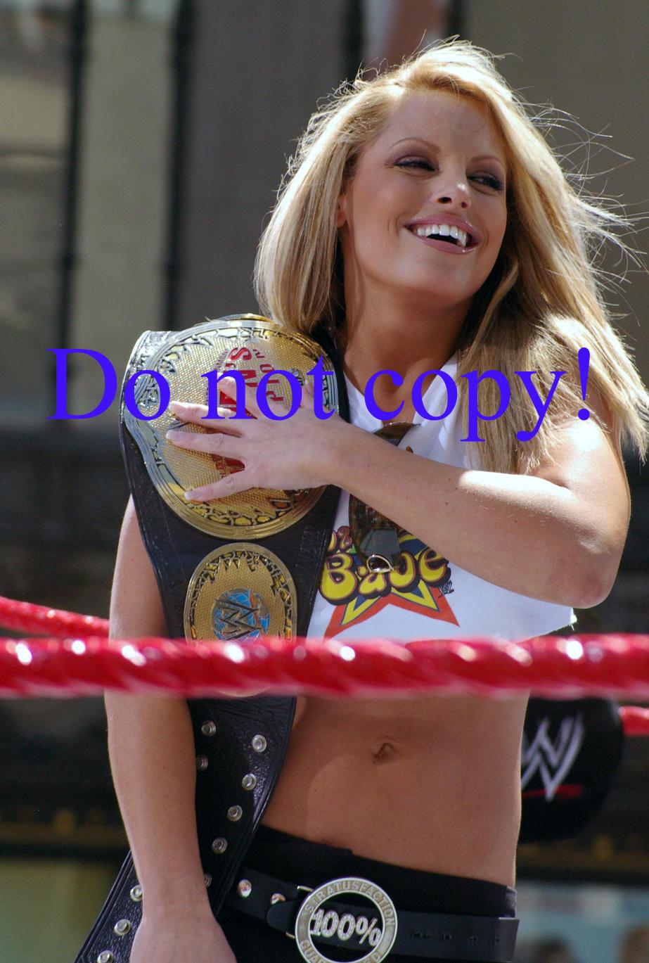 Trish-Stratus-WWE