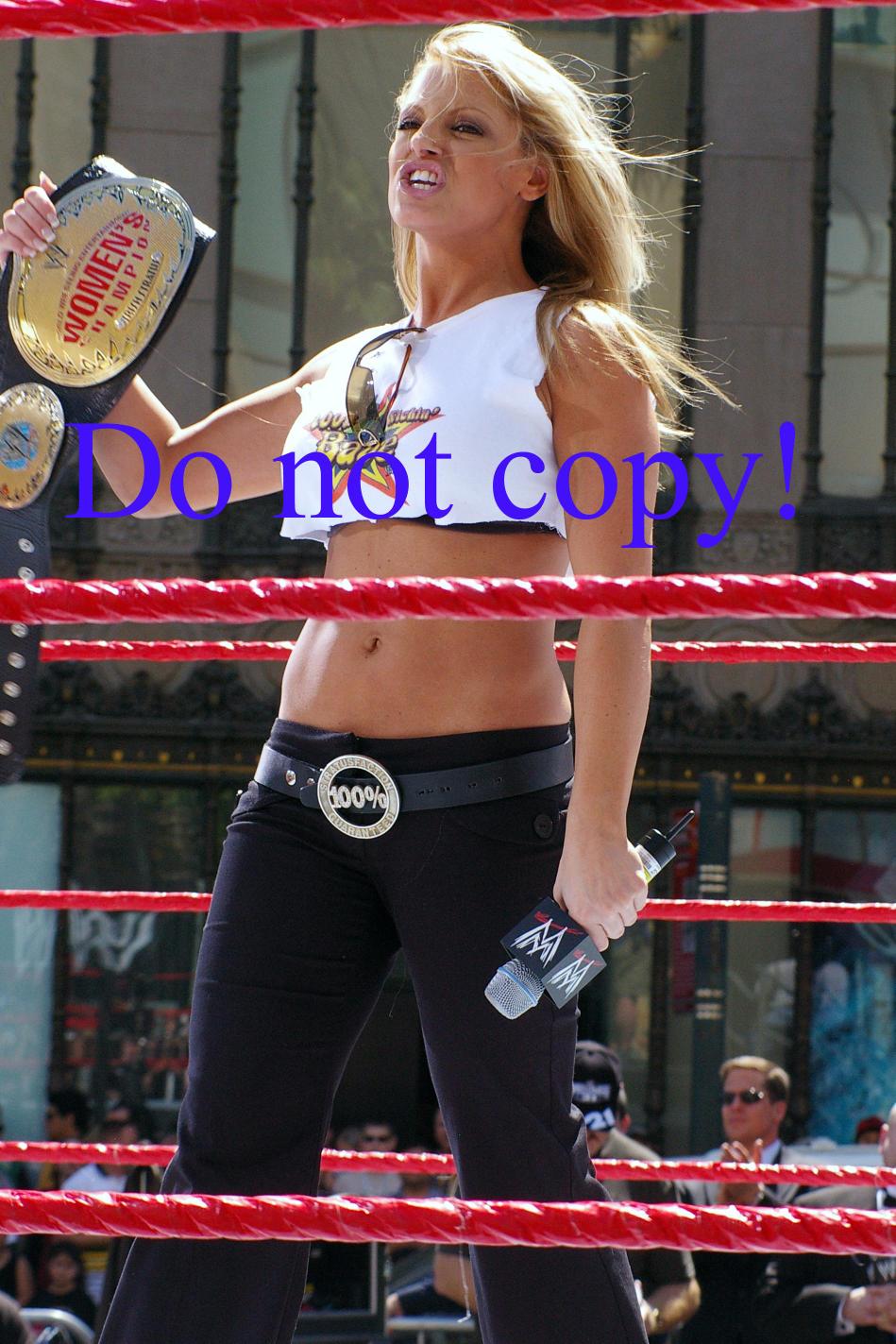 Trish-Stratus-WWE