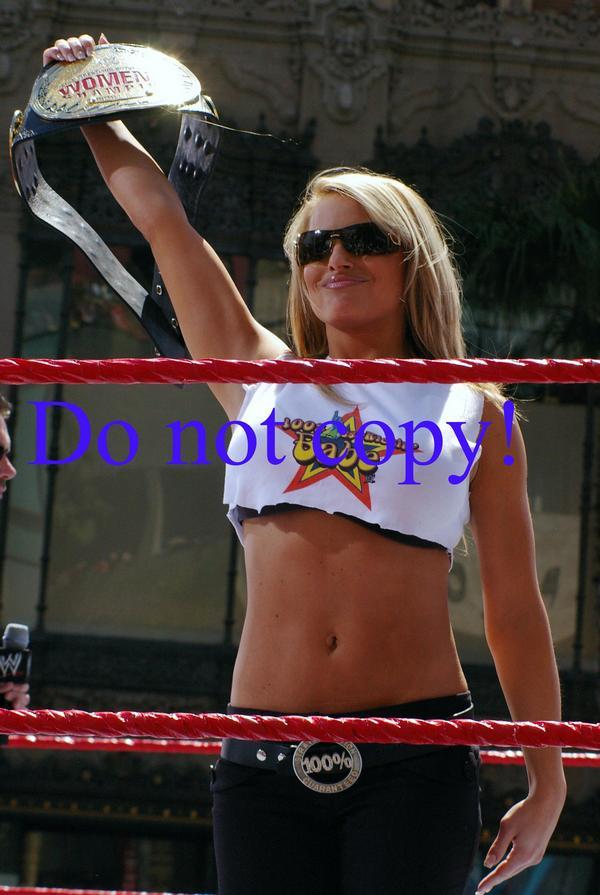 Trish-Stratus-WWE