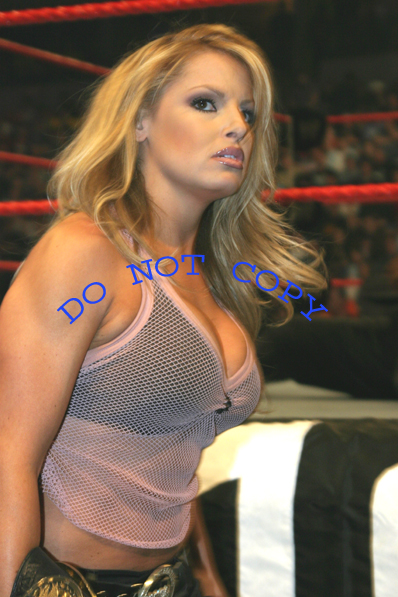 Trish-Stratus-WWE
