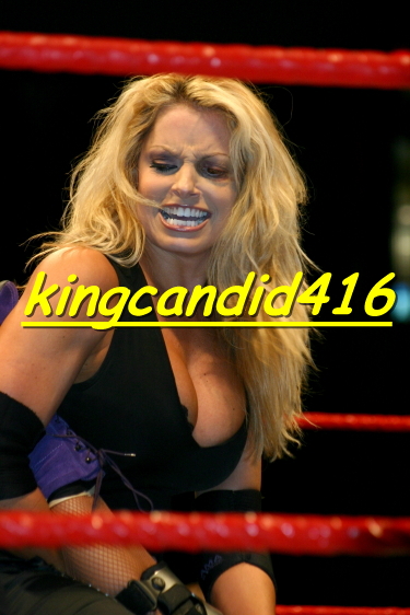 Trish-Stratus-WWE