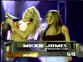 Trish-Stratus