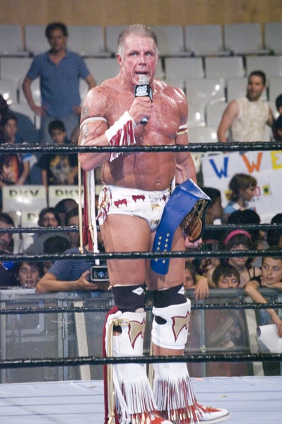 ULTIMATE WARRIOR DOES NOT FEAR OLD AGE