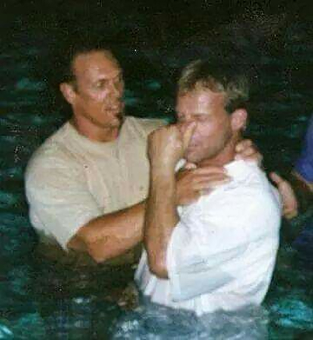 Sting baptizes Lex Luger