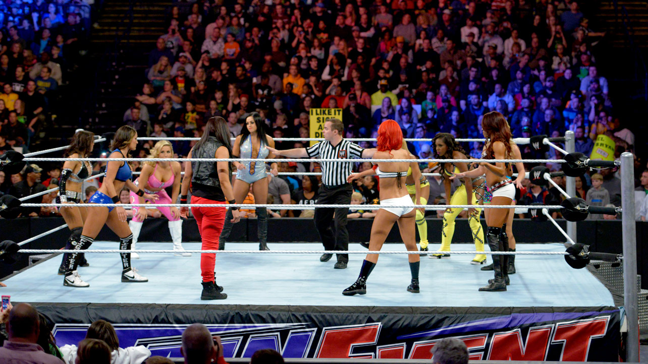 Divas-Championship-No-1-Contender-Battle-Royal