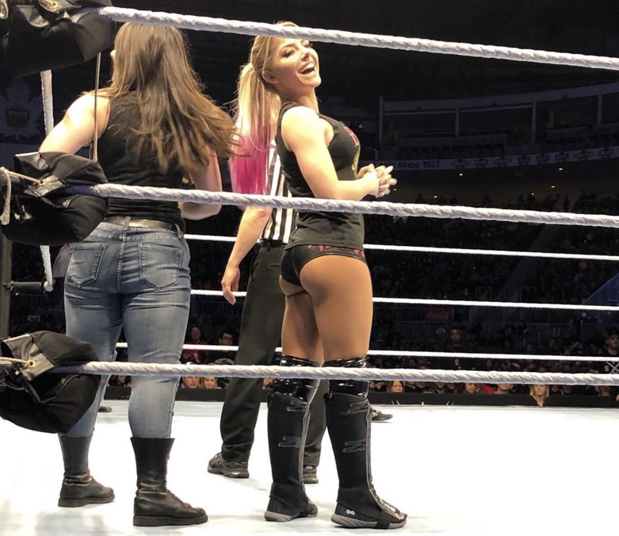 111 Hot Alexa Bliss Ass Photos - PWPIX.net