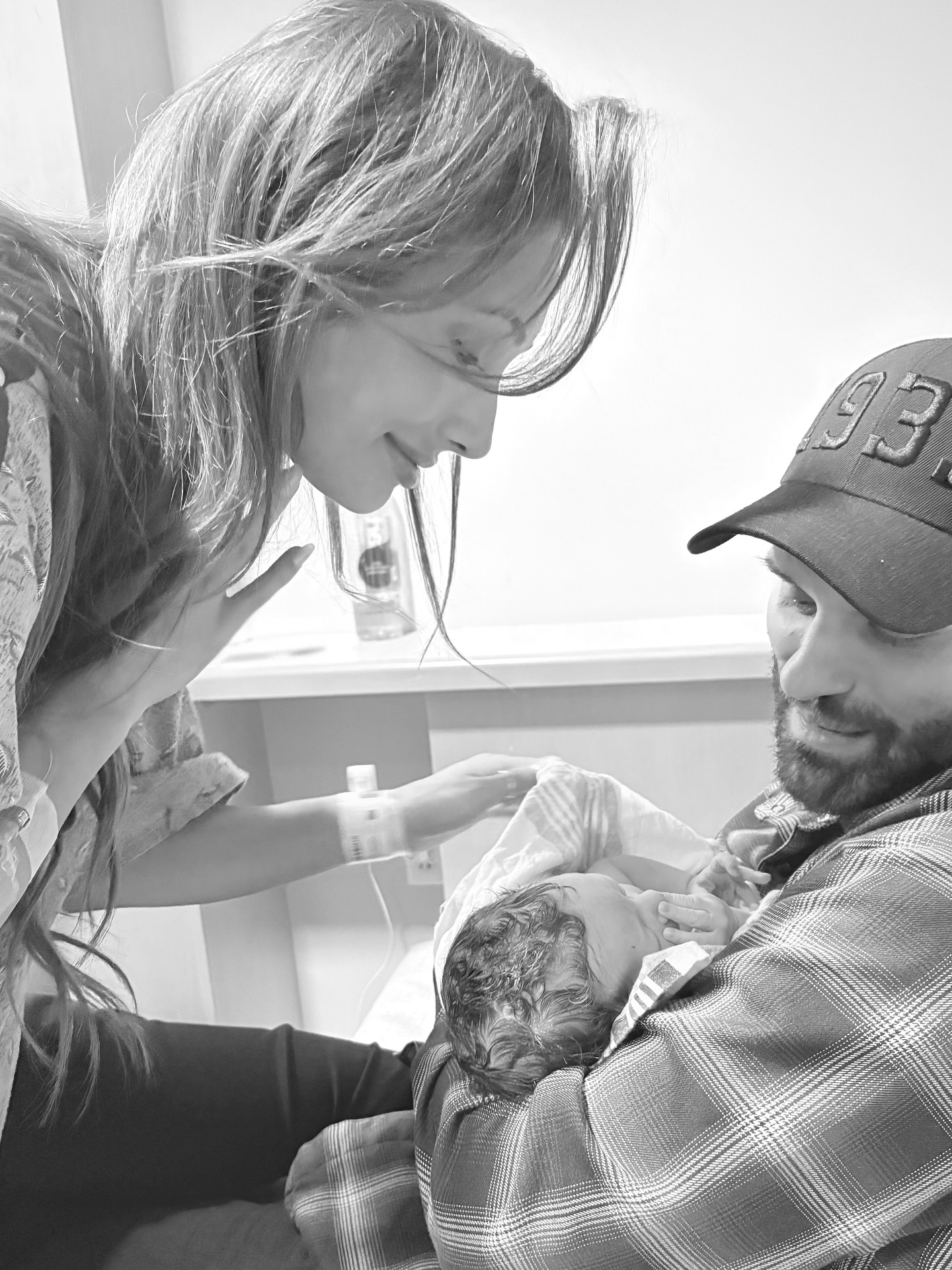 Leah Van Dale and Matt Polinsky welcome their newborn baby boy, Bram Julian Polinsky, to the world.