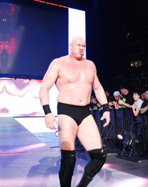 Gene Snitsky likes feet