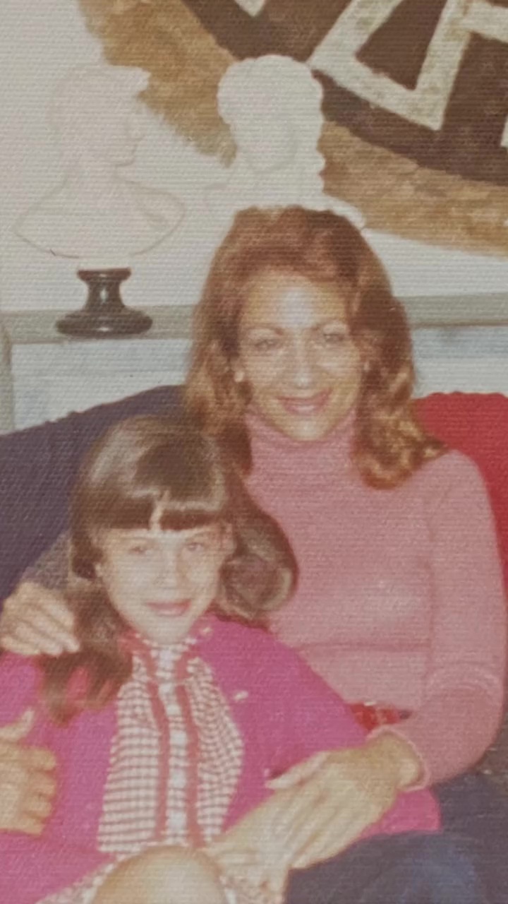 Lilian Garcia and her mother, Mercedes Garcia