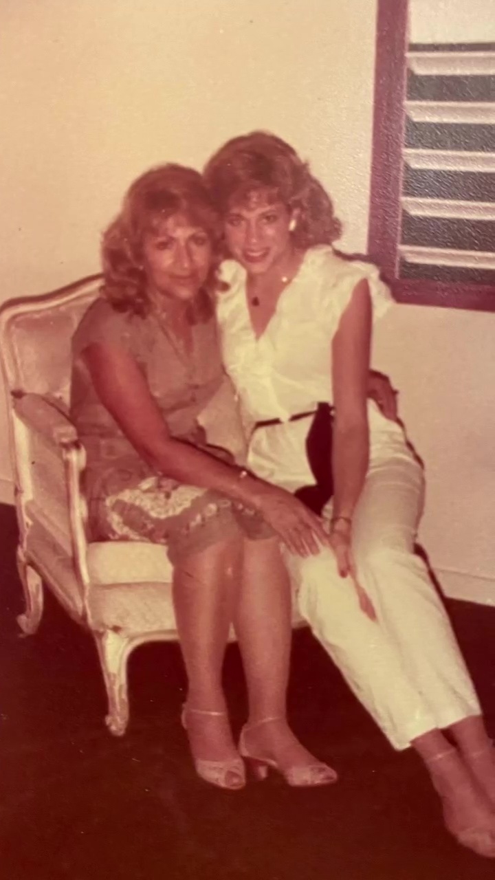 Lilian Garcia and her mother, Mercedes Garcia