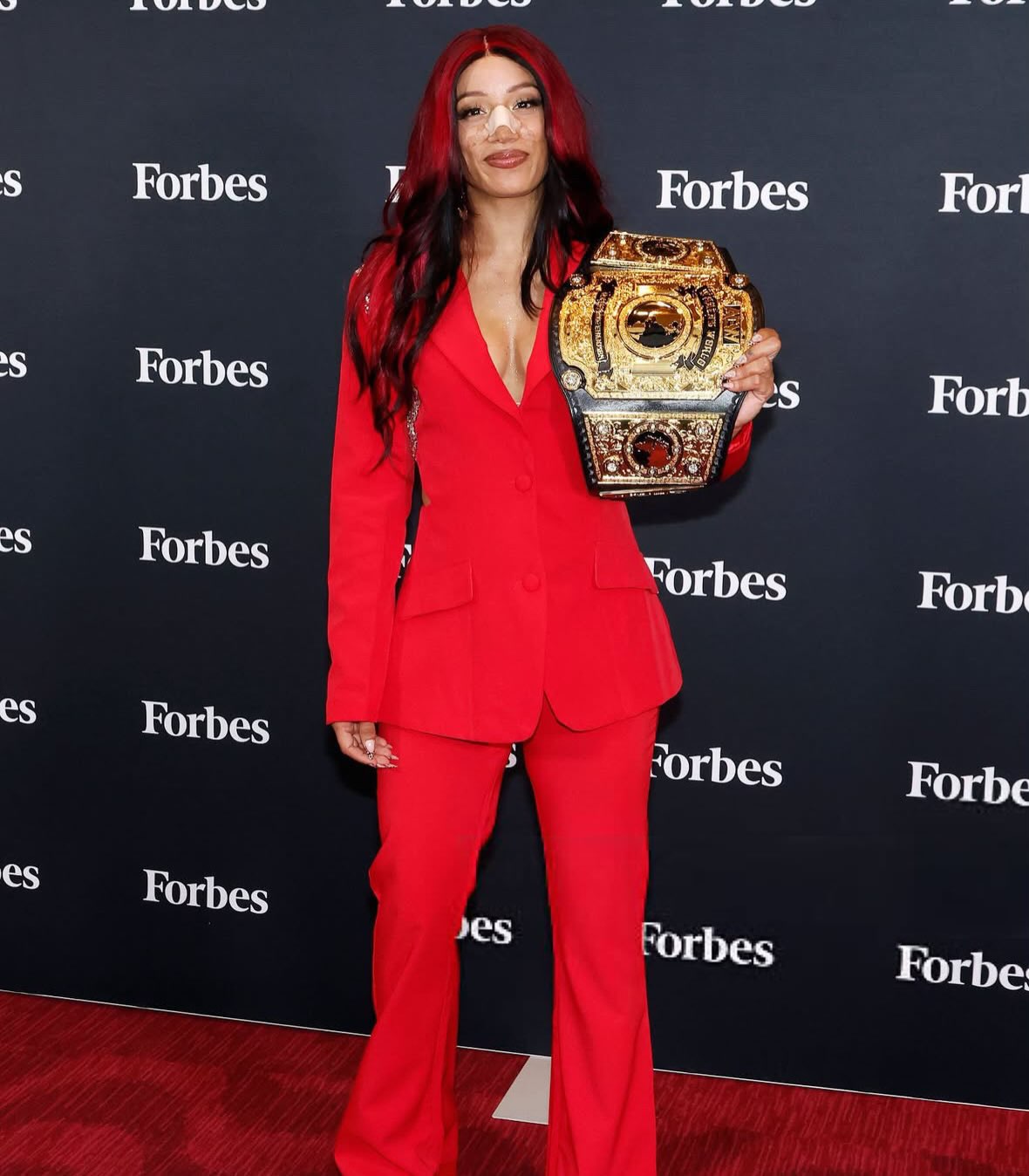 Mercedes Moné