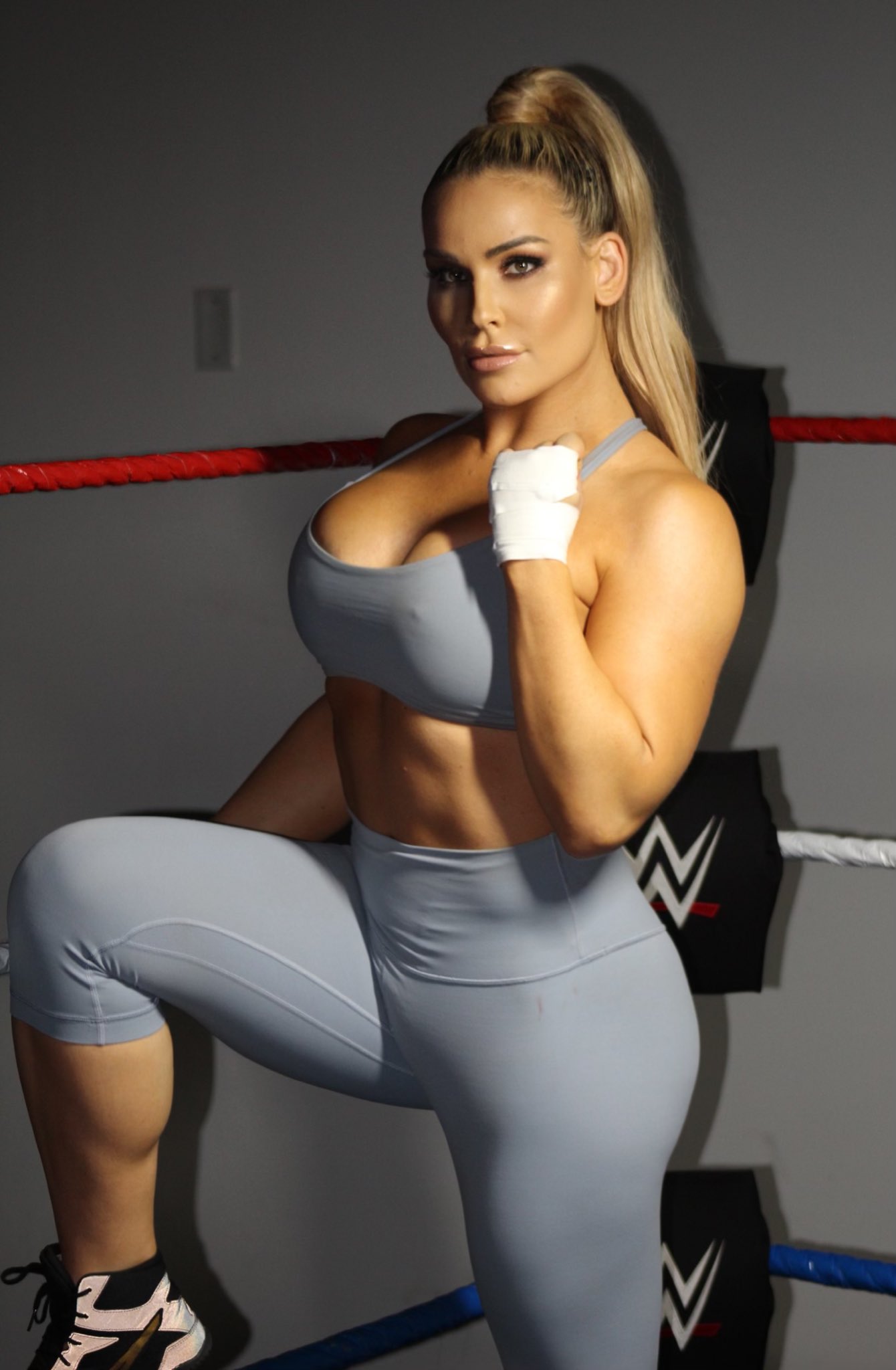 Natalya Neidhart