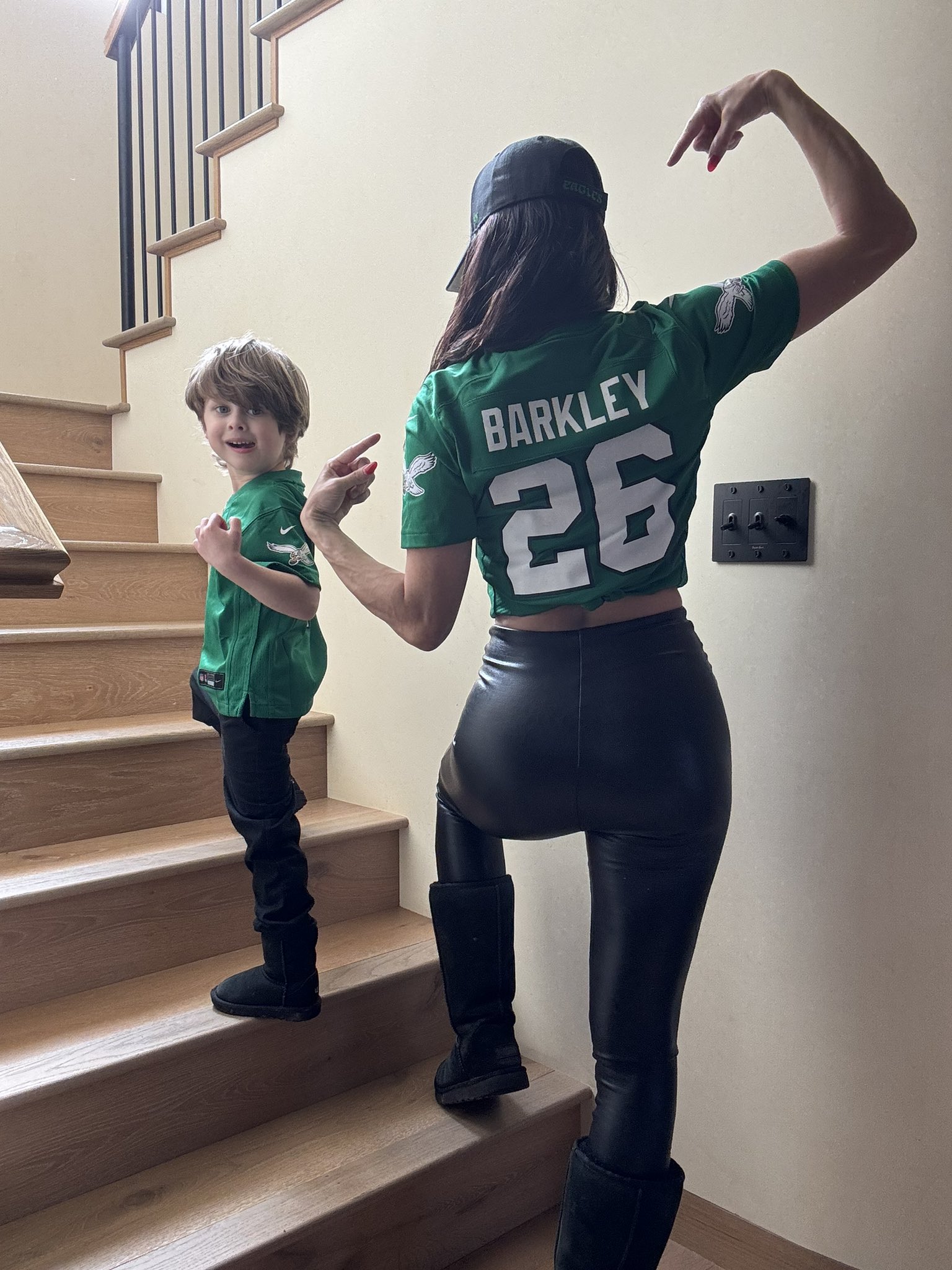Nikki Bella Ass Photos