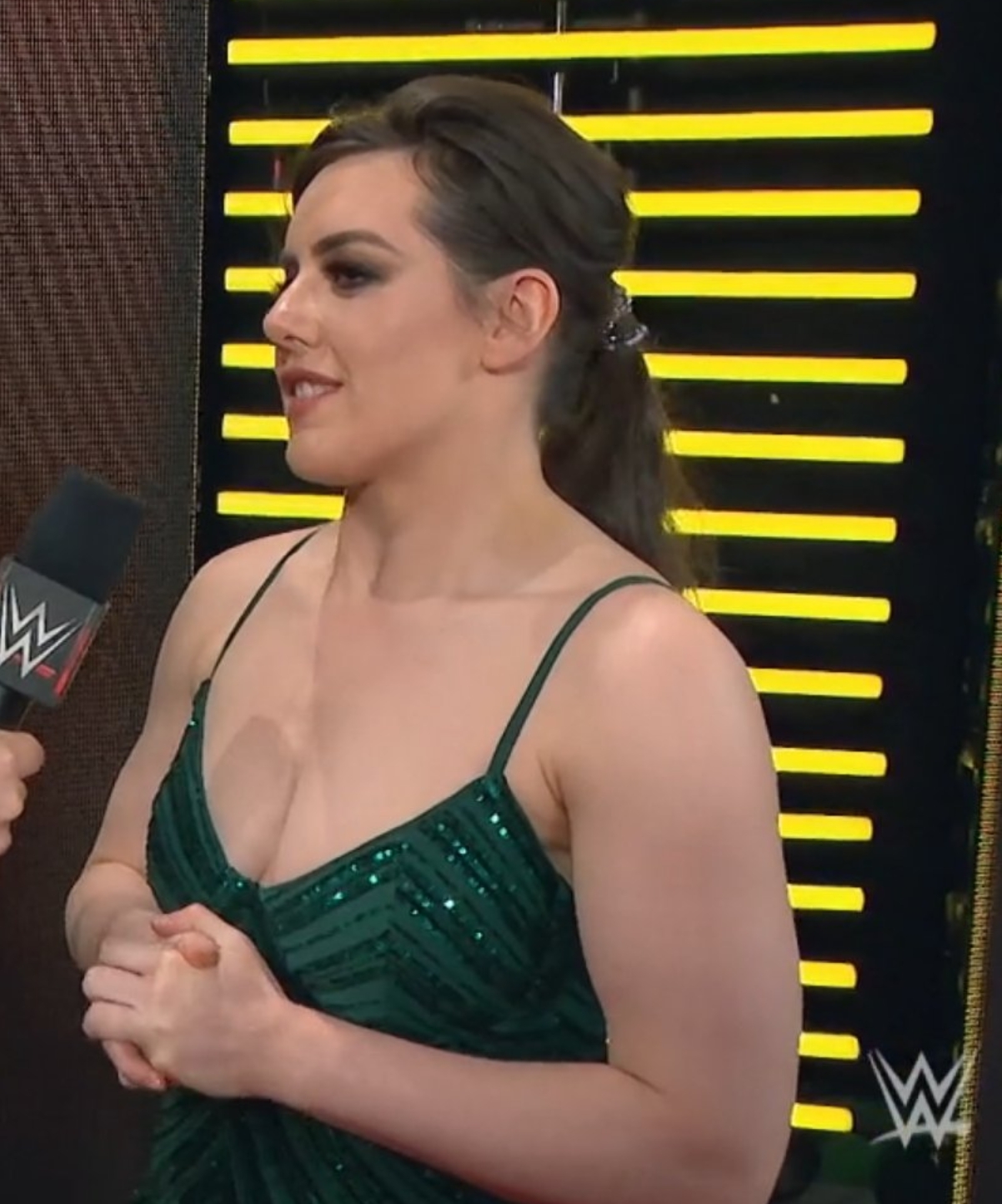Nikki Cross