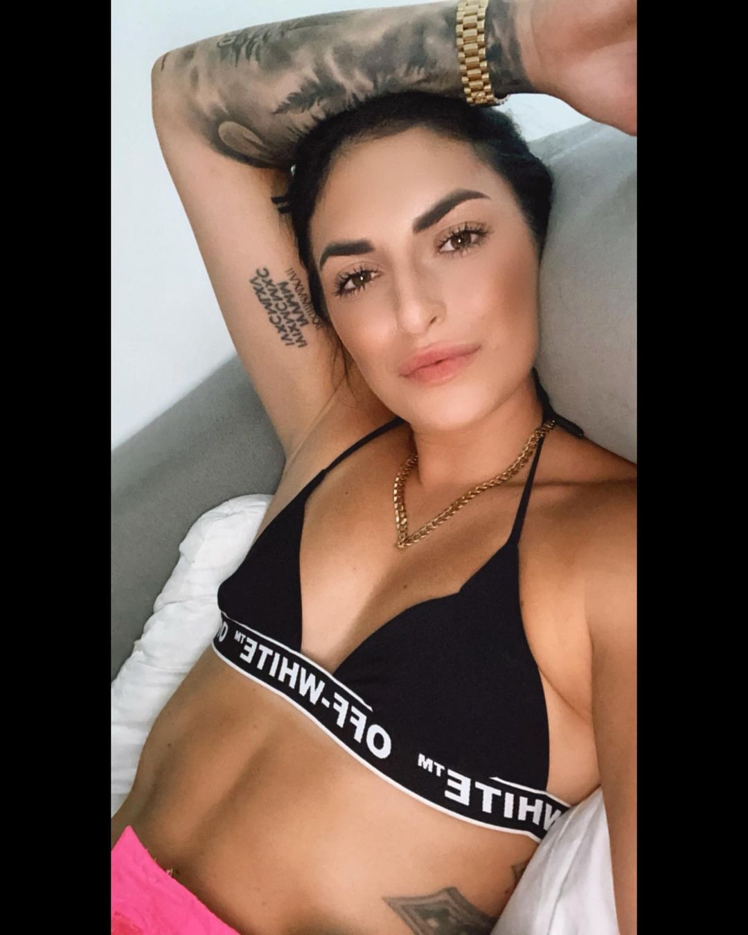 Sonya Deville