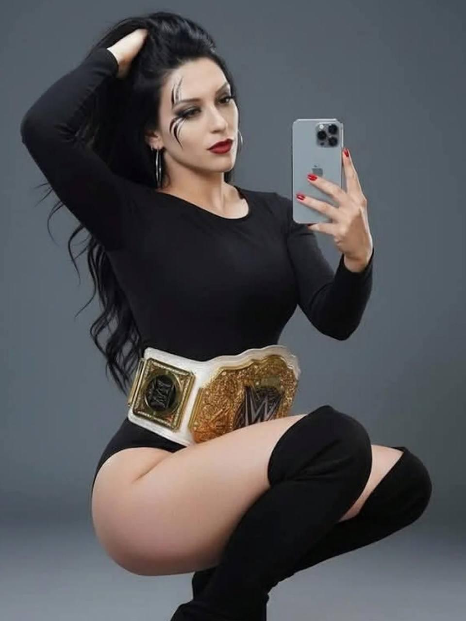 Stephanie Vaquer
