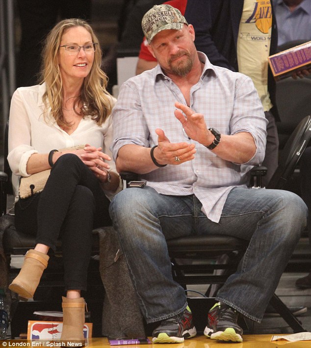 Steve-Austin