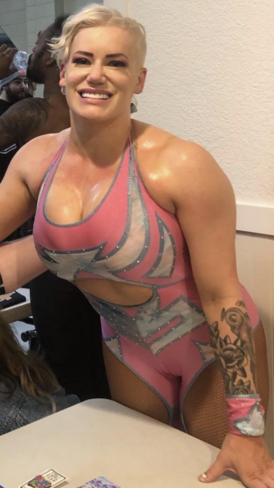 Taya valkyrie porn