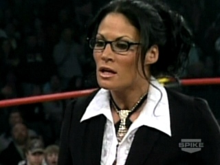 Traci-Brooks