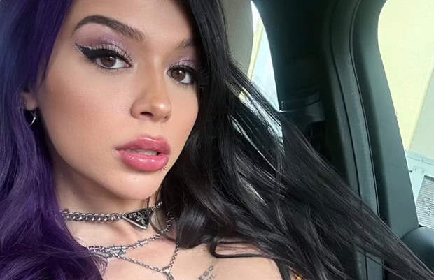 Cora Jade