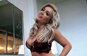 Scarlett Bordeaux