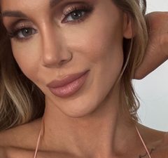 Charlotte Flair