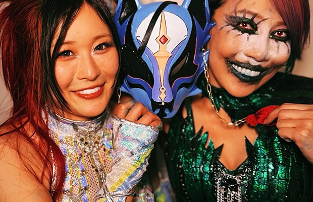 IYO SKY and Asuka