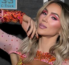 Charlotte Flair