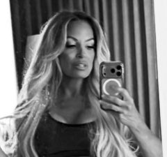 Trish Stratus