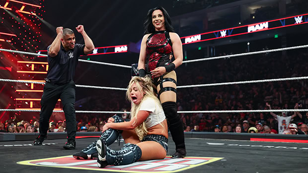 Stephanie Vaquer vs. Liv Morgan