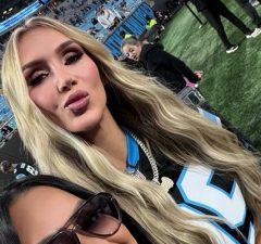 Charlotte Flair